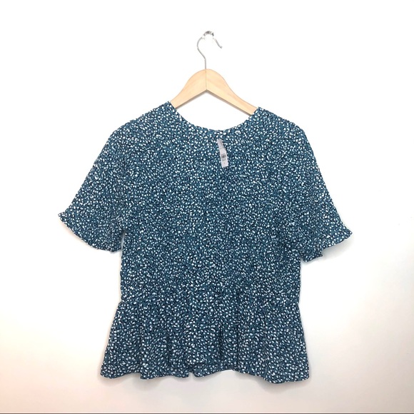 🆕 Ann Taylor Fiesta Dot Smocked Peplum Ruffle Top - Picture 12 of 14